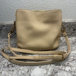 HOBO Starr pebbled leather convertible crossbody leather bag in Linen color